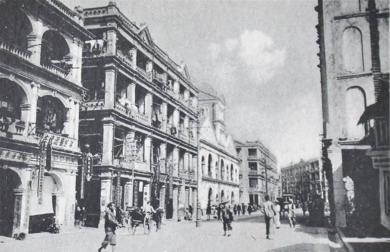 Des 'Veoux Road showing Central Market, Hong Kong