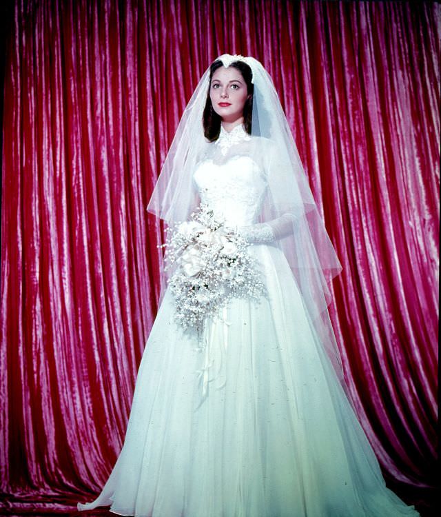 Actress Pier Angeli married singer Vic Damone in November of 1954.