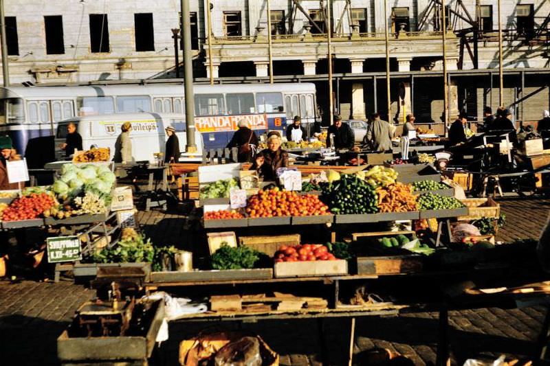 Vegetables in Helsinki market, 1968