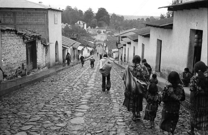 Chichicastenango melancholy, 1982