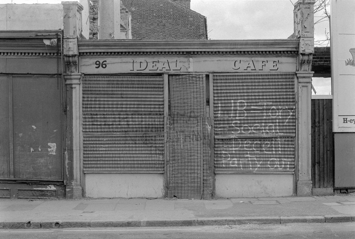 Ideal Cafe, Albany Rd area, Camberwell, Southwark, London, 1985