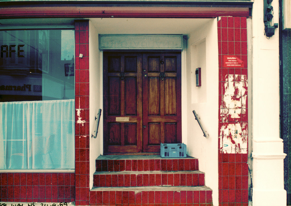 Lorraine’s Cafe, High Street, Walthamstow, Waltham Forest, 1989