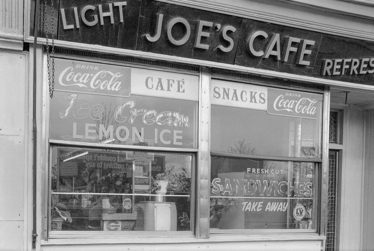Joe’s Cafe, Old Kent Road, Peckham, Southwark, 1985