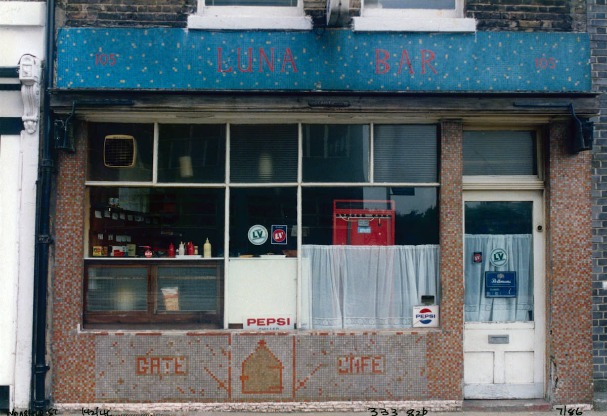 Luna Bar on Worship Street, Shoreditch, Hackney, 1986