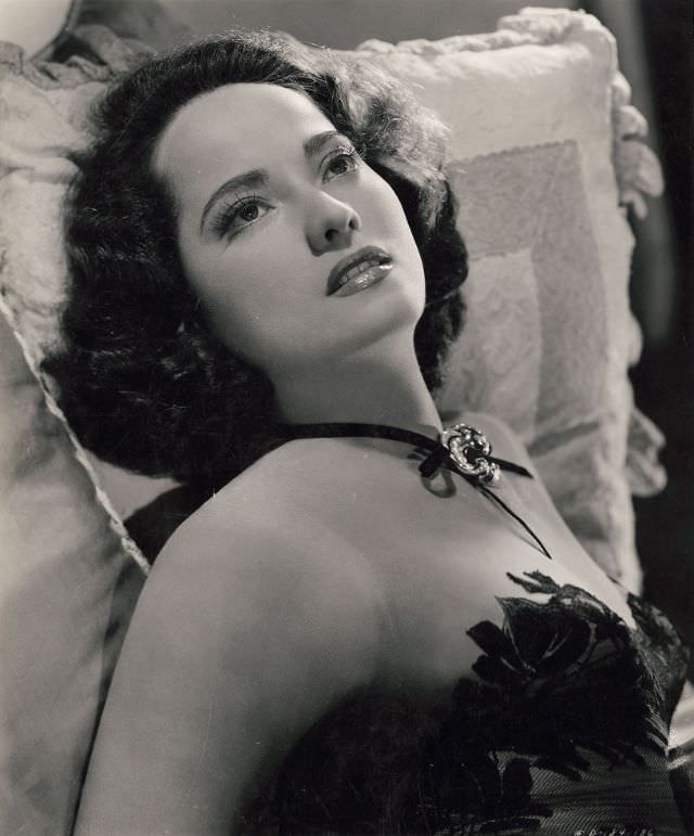 Merle Oberon from First Comes Courage, 1943