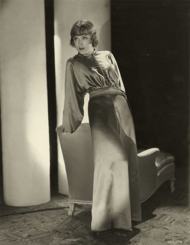 Frances Dee, 1933