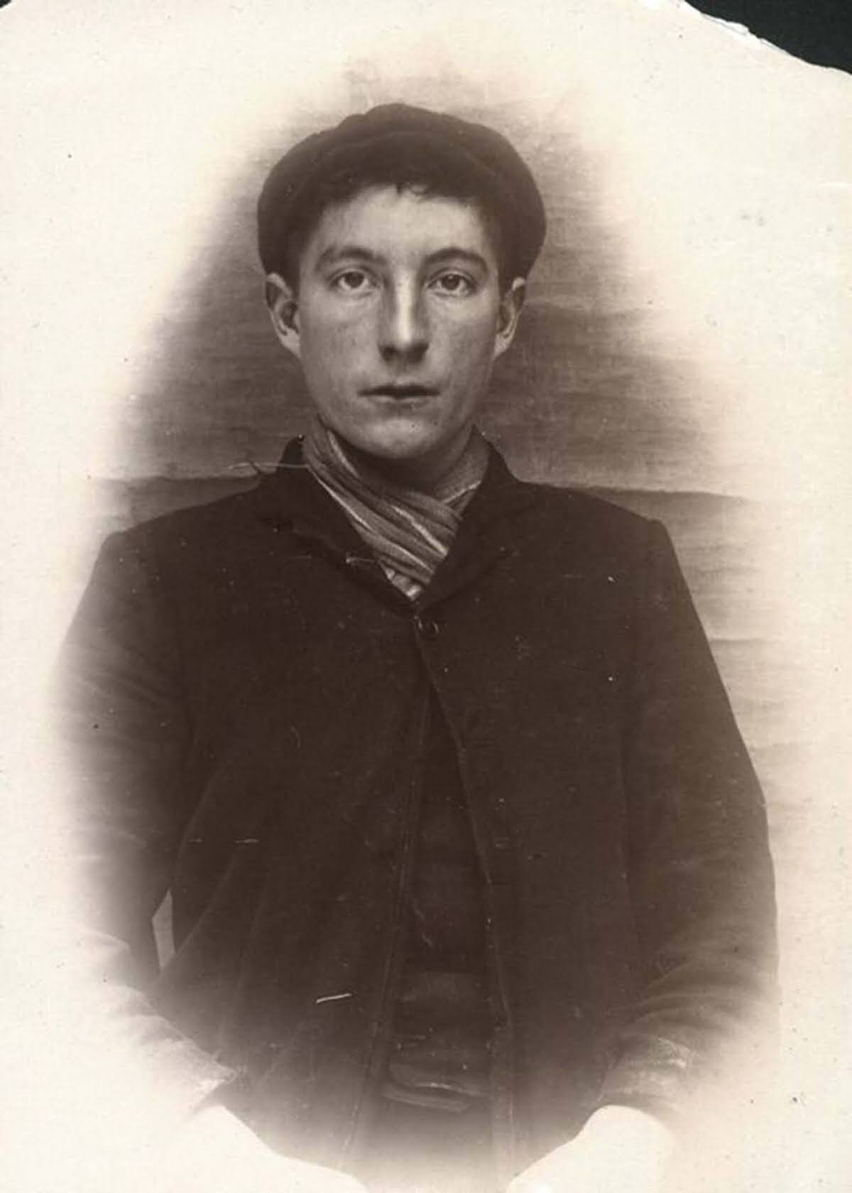 Francis Smith, 20, arrested for stealing a copper vessel, 1908.