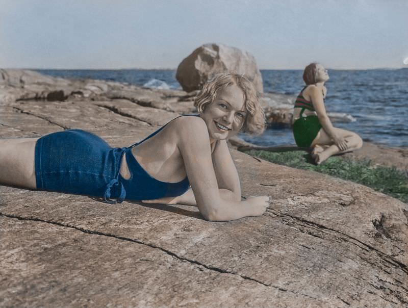 Enjoying the summer in Helsinki, 1934
