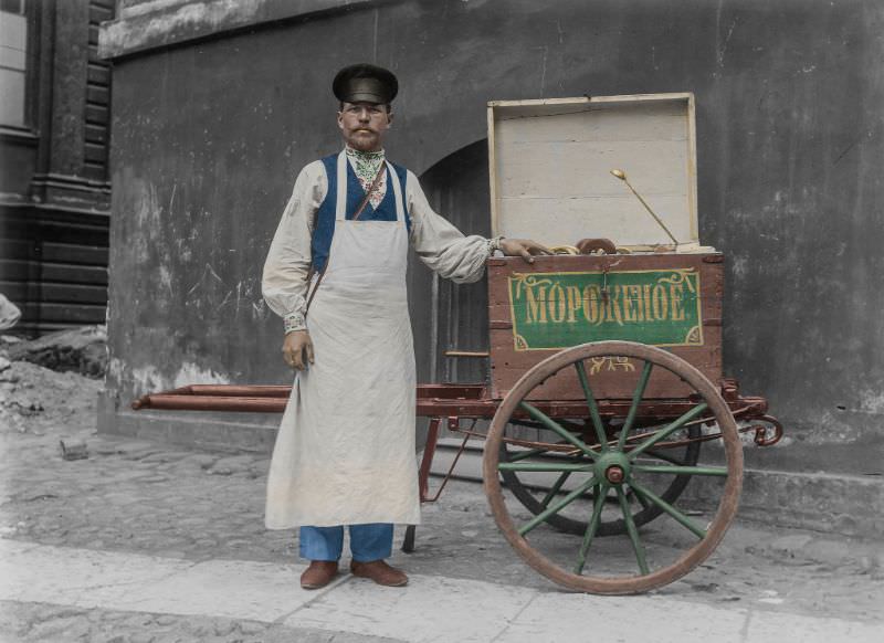 A Russian ice cream vendor in Helsinki, 1900s