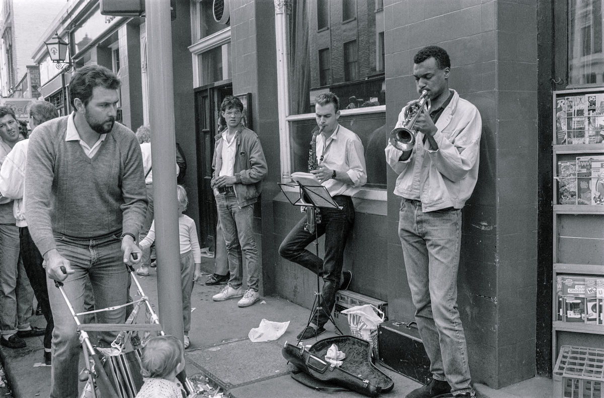 Street Musicians, Portobello Rd, Notting Hill, Kensington and Chelsea, 1987