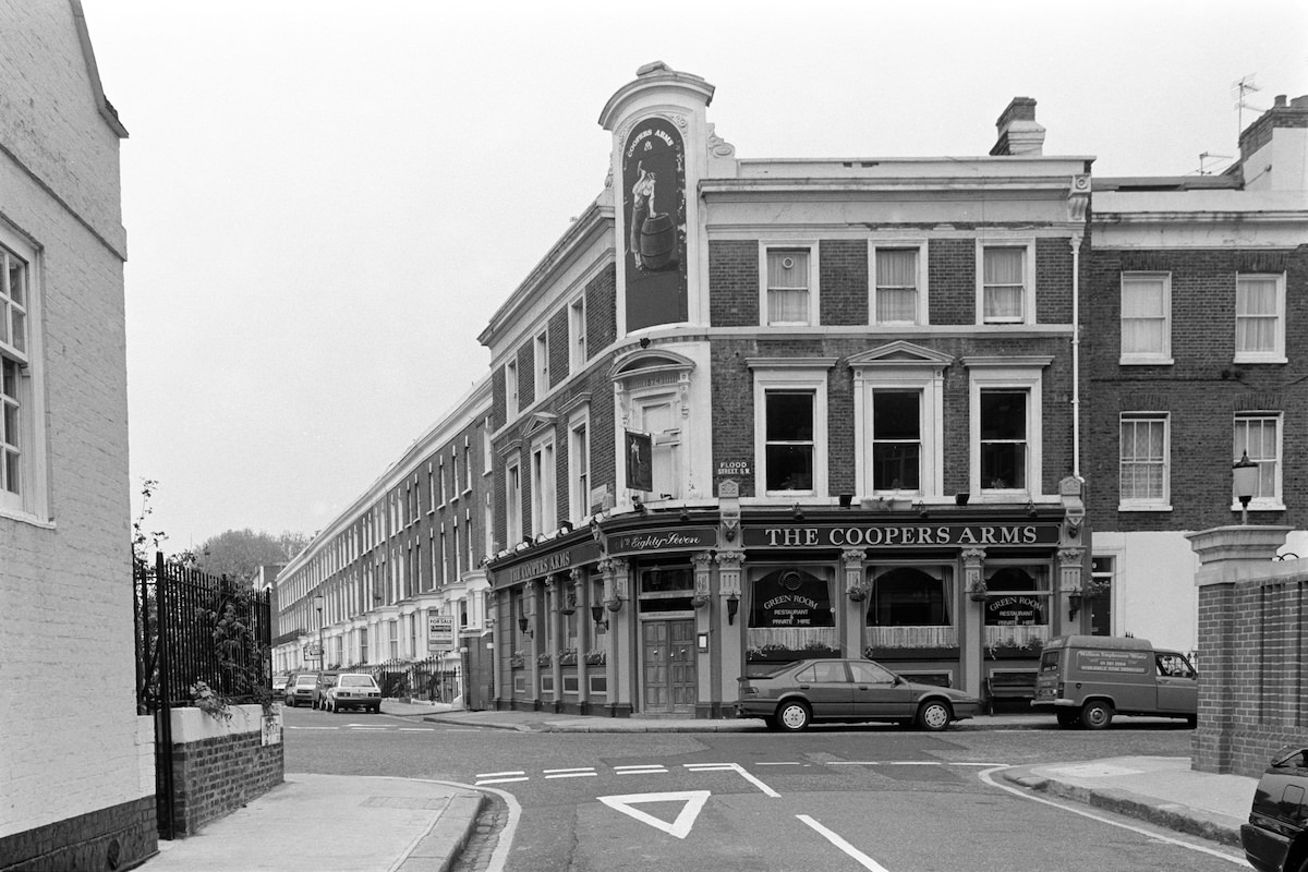 The Coopers Arms, pub, Flood Street, Chelsea, Kensington and Chelsea, 1988