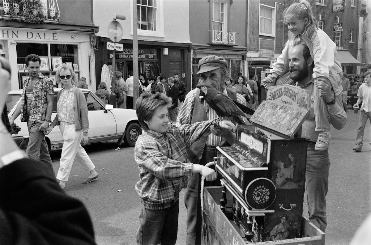 Barrel Organ, Portobello Road, Notting Hill, Kensington and Chelsea, 1987