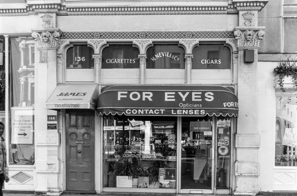 Four Eyes, Opticians, Shop, Sloane Square, Kensington and Chelsea, 1988