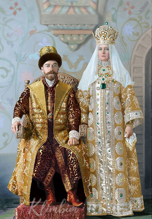 Spectacular Colorized Photos of Romanovs’ Final Ball Taken in 1903, St. Petersburg, Russia