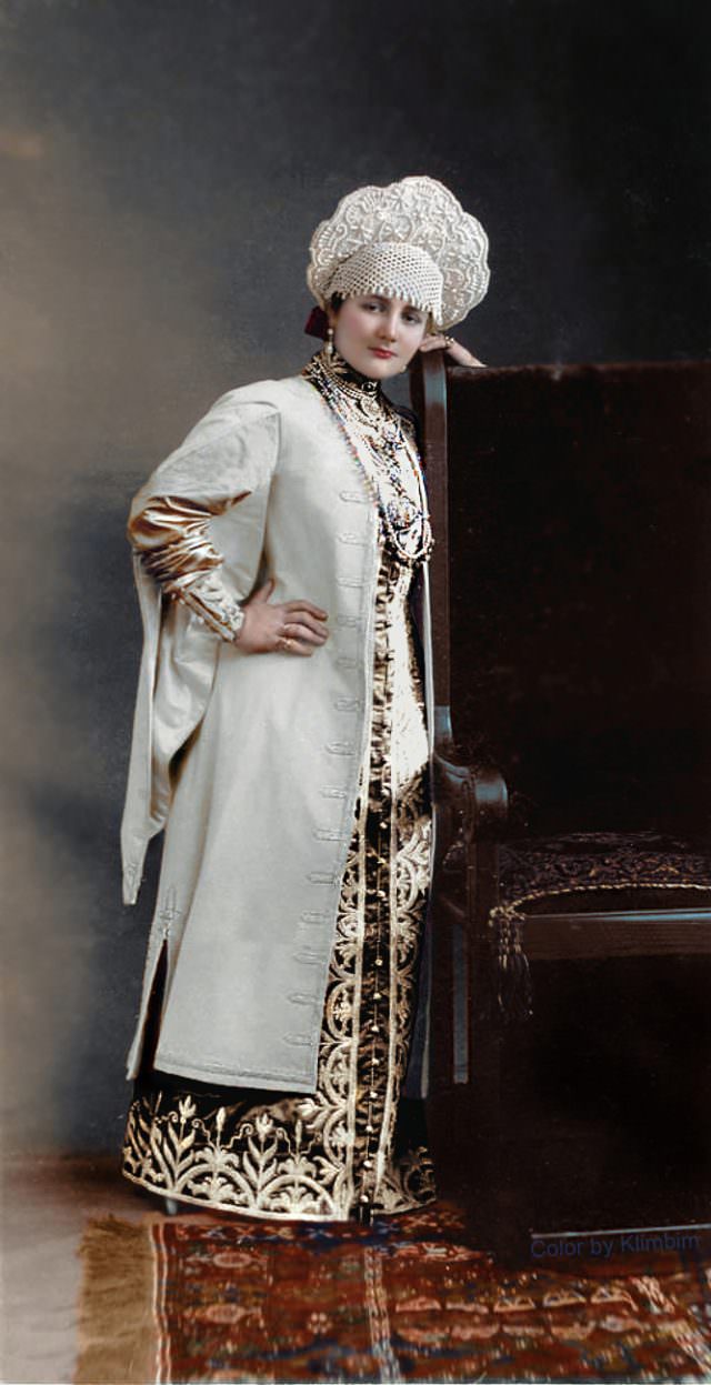 Mademoiselle Dorothee Bibikow, 1903