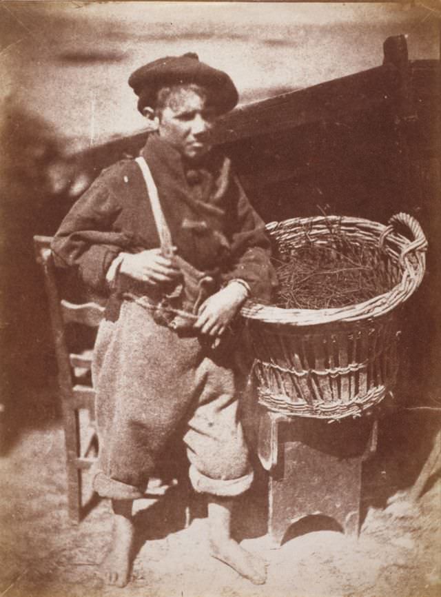 Newhaven boy ('King Fisher' or 'His Faither's Breeks')