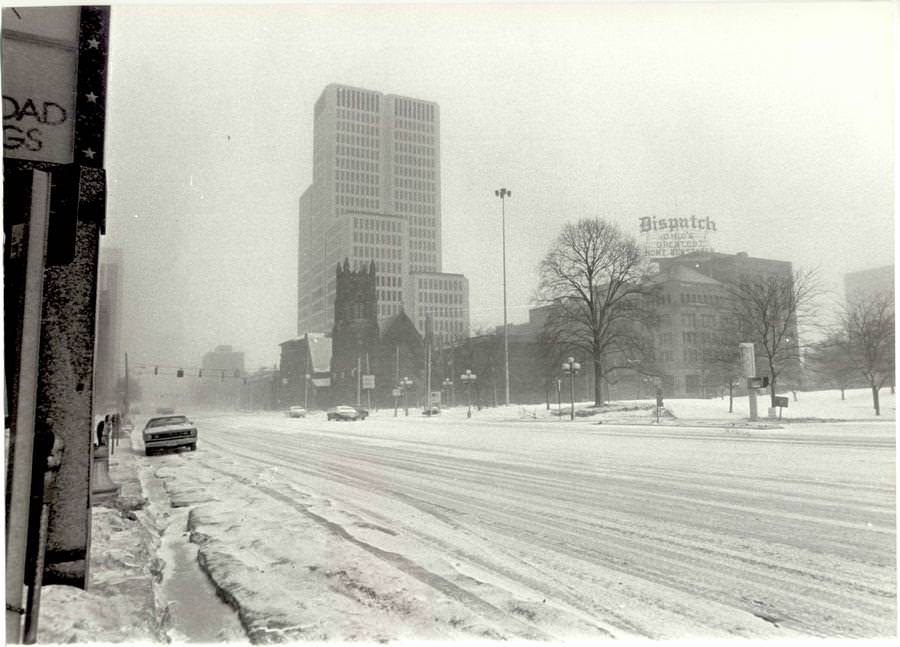 A view of Downtown Columbus during the 1978 blizzard near the intersection of Broad St. and 3rd St.