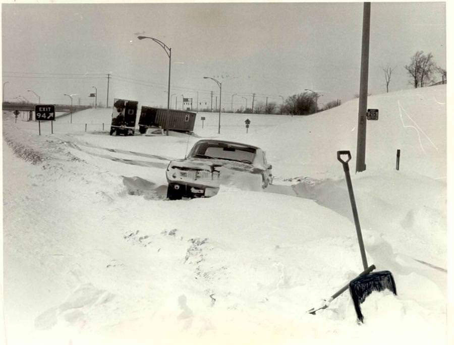West Freeway Exit Ramp to Wilson Road.; Taken Jan. 27, 1978.