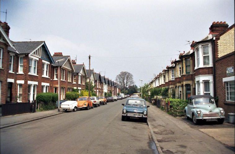 Eltisley Avenue