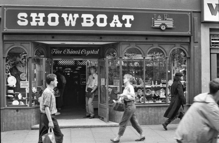 Showboat