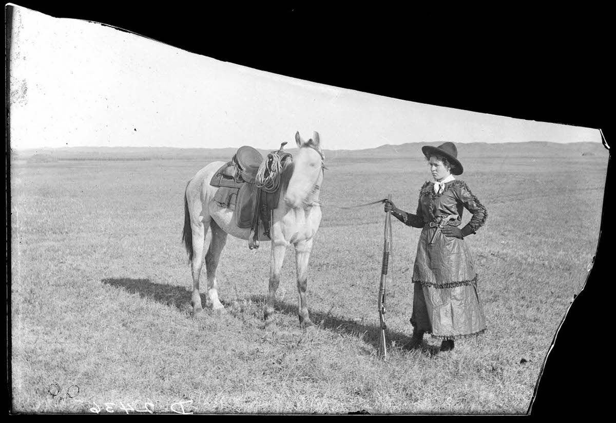 Sadie Austin in Cherry County, Nebraska, in 1900.