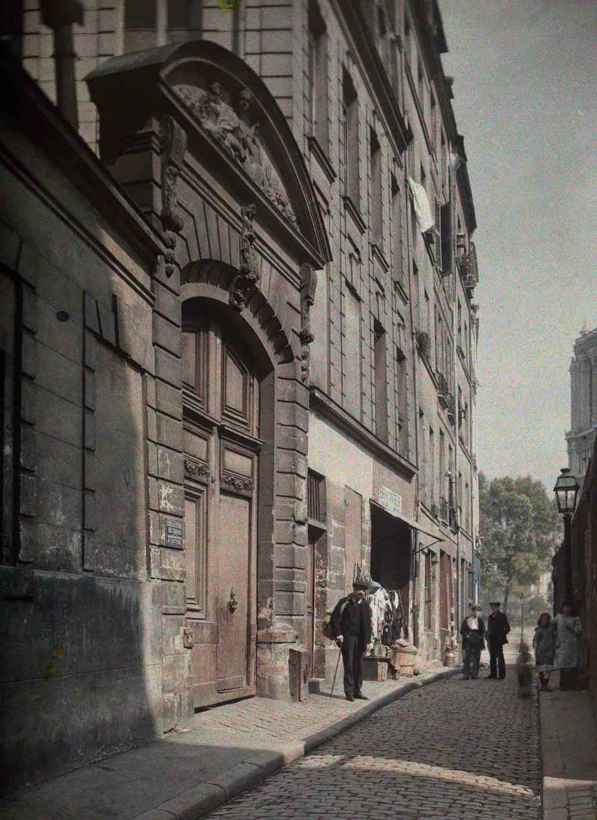 The street of Saint Julian the Poor in old Paris.