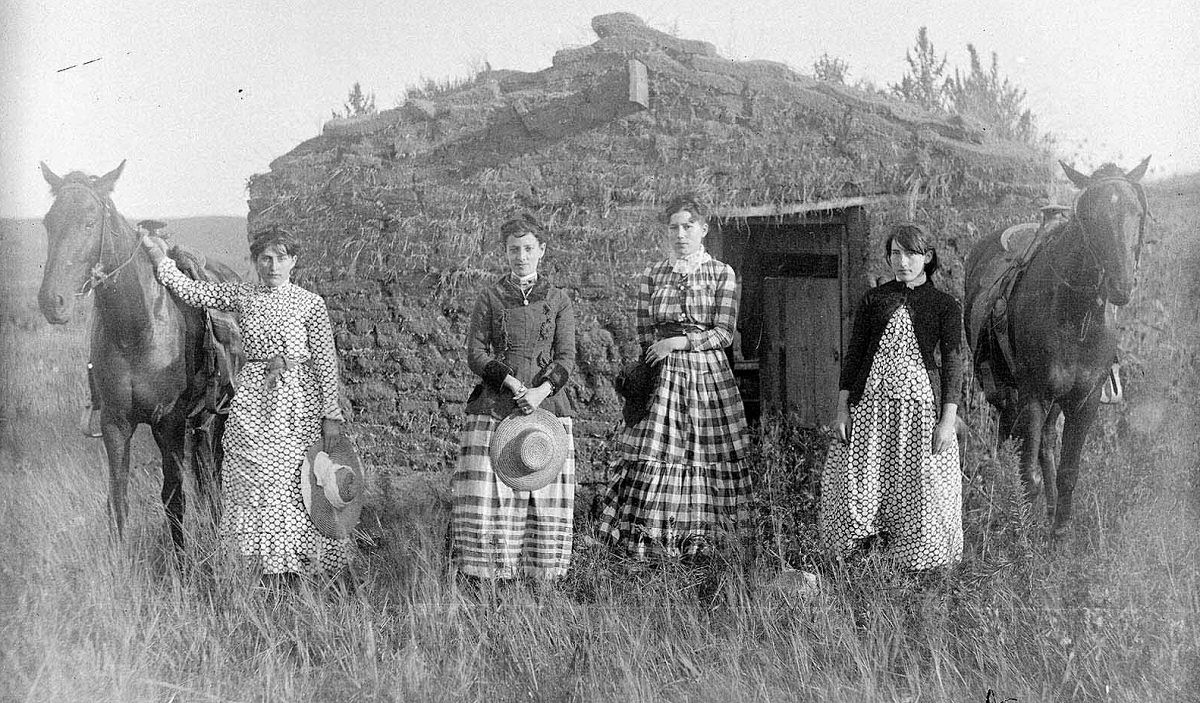 Cowgirls West 1900s