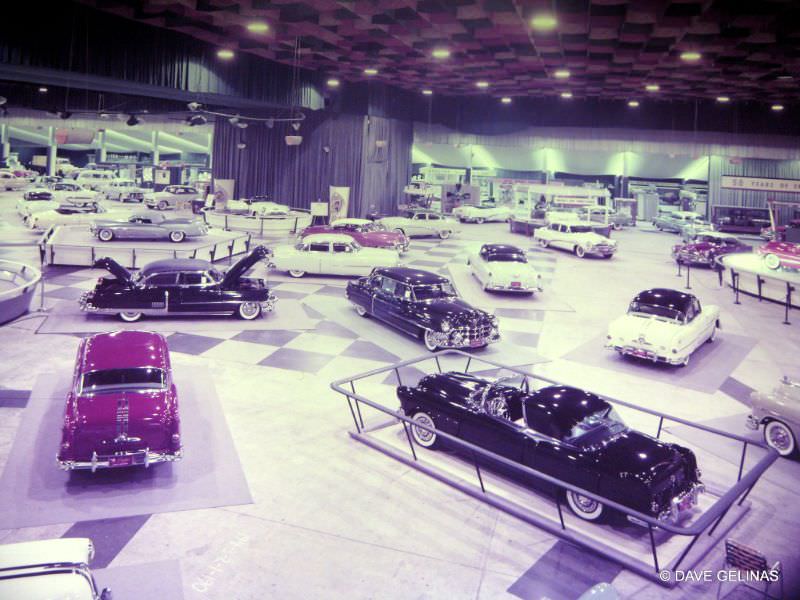 The GM Motorama Display - 1953 Pontiac Parisienne - 1951 Buick LeSabre - Waldorf Astoria, New York City, circa 1953