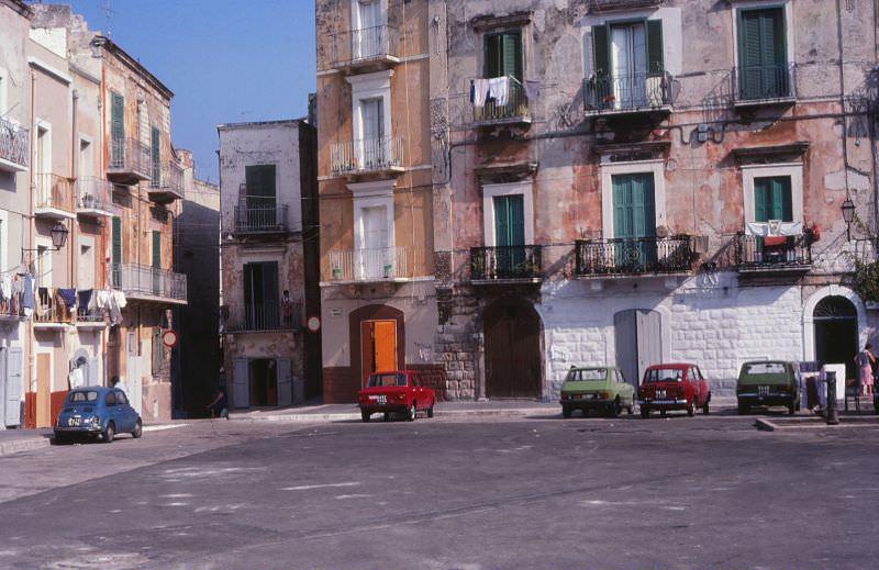 Bari street scenes