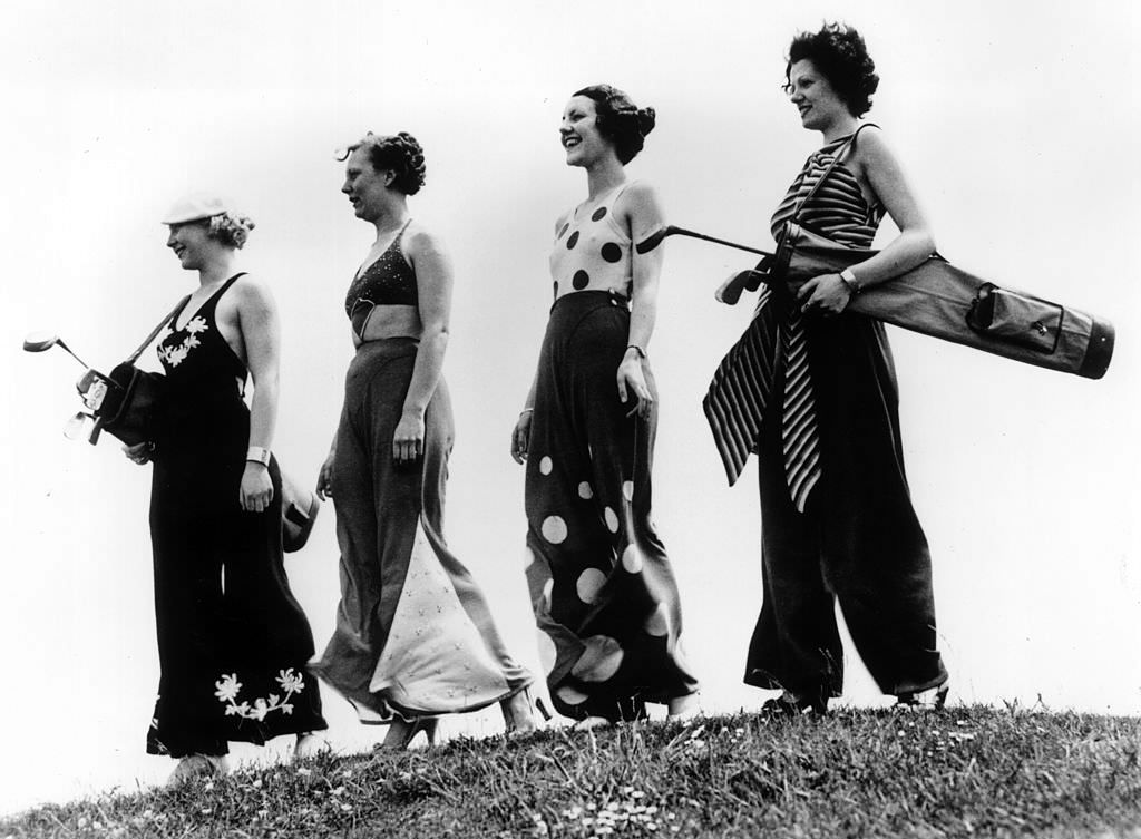 Fabulous Pajama Styles That Women Wore at the Beaches in the 1930s