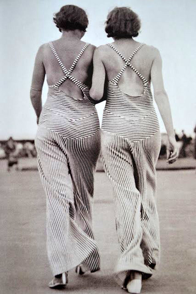 Fabulous Pajama Styles That Women Wore at the Beaches in the 1930s