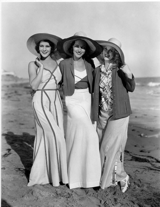 Fabulous Pajama Styles That Women Wore at the Beaches in the 1930s