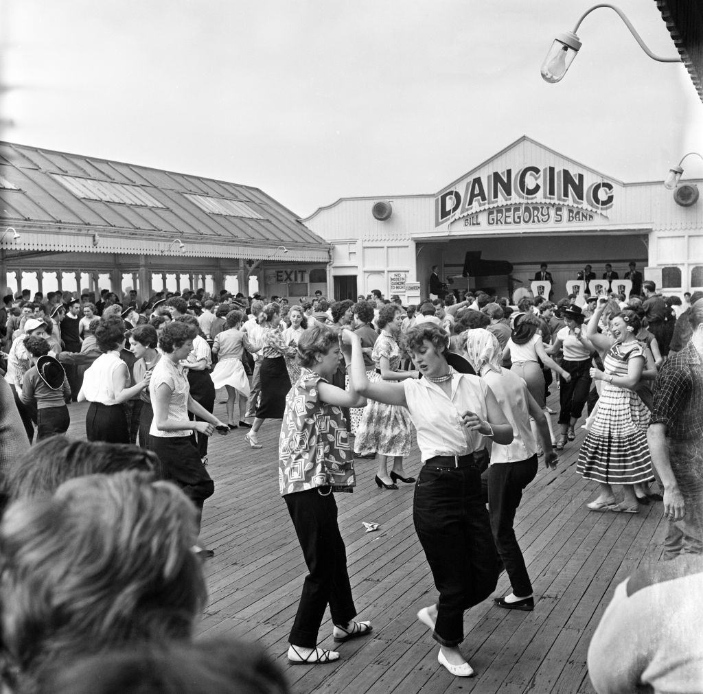 Rock n Roll session on the pier a Blackpool, Lancashire, 18th July 1957.