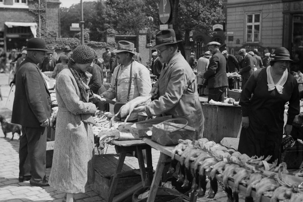 Traders at the square in Odense