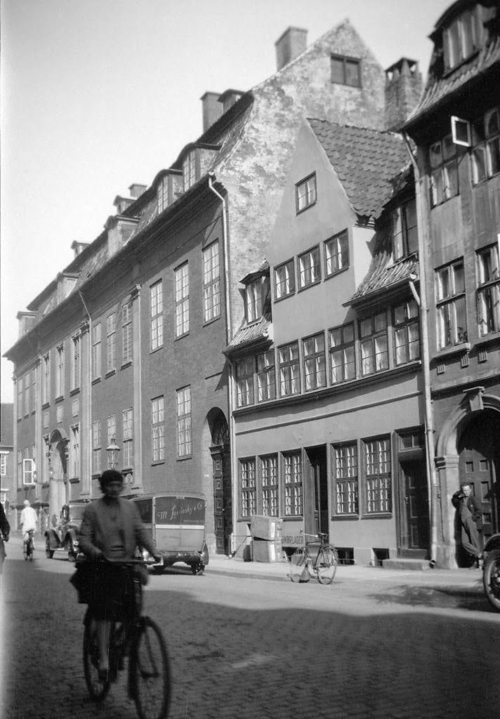 Cyclist in Copenhagen