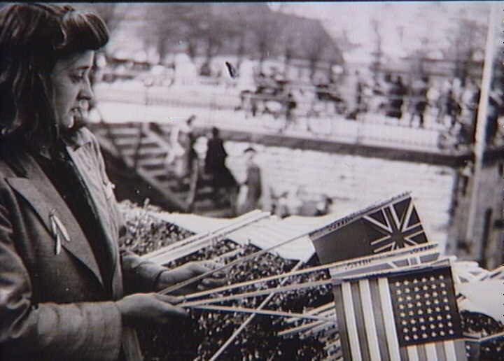Woman selling flags at Langelinje, Copenhagen. May 1945