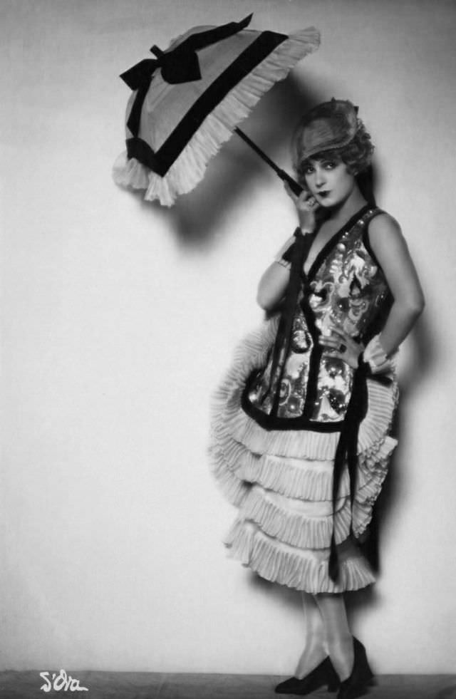 Lili Damita, 1920s