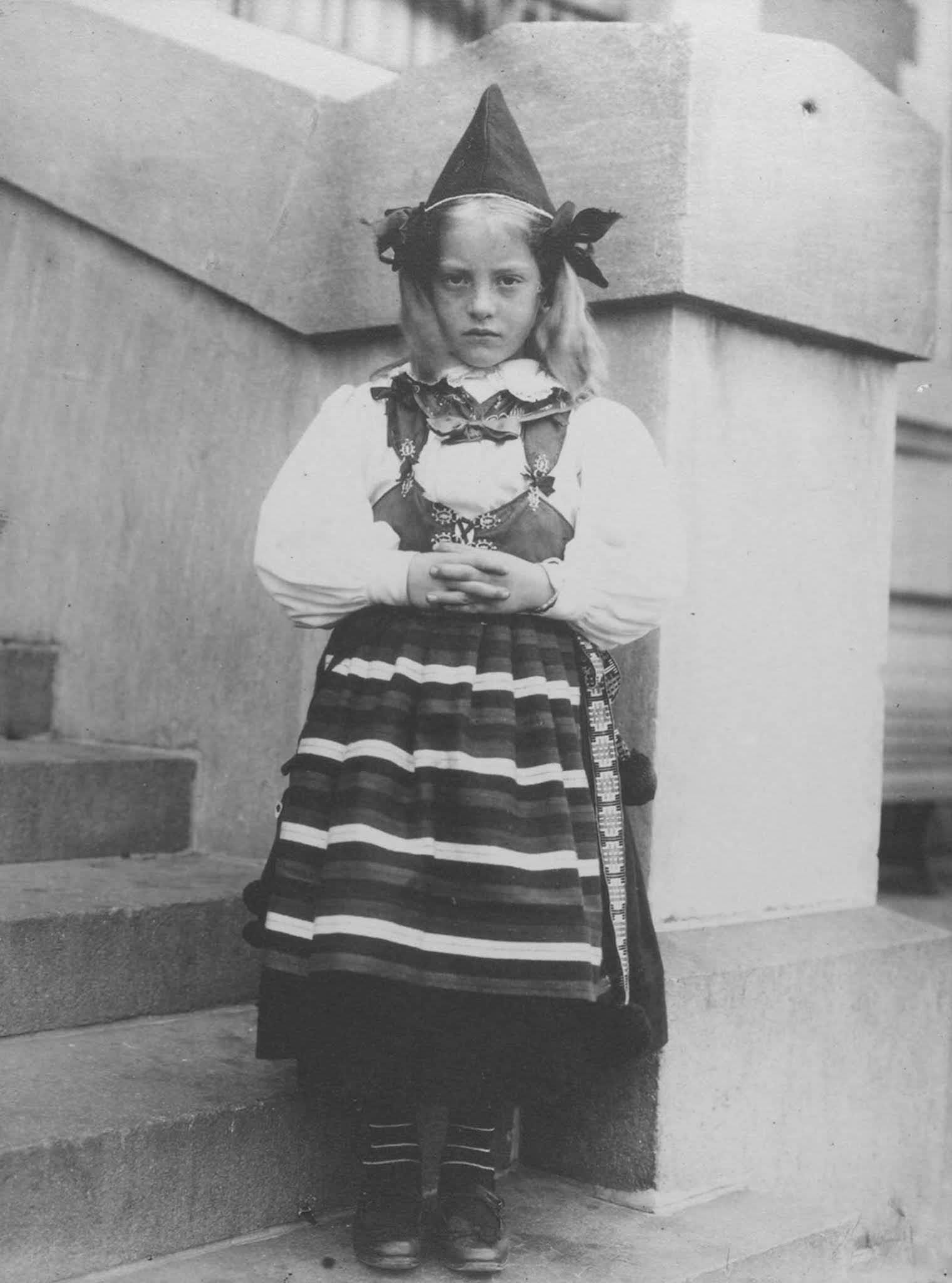 Girl from Rättvik, province of Dalarna, Sweden.” 1910.
