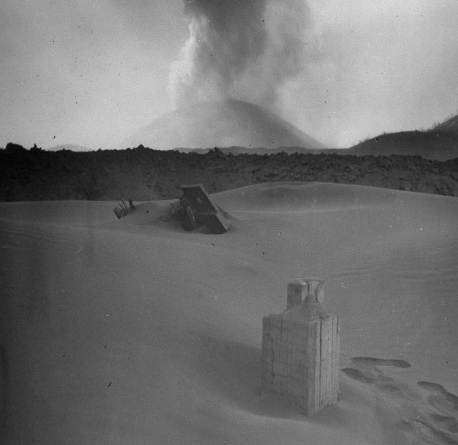 Rare Photos Documenting the Eruption of Parícutin volcano in 1943