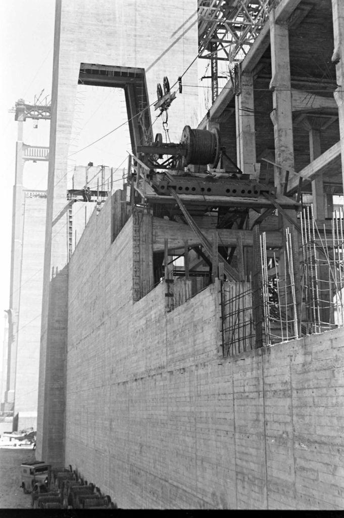 Gate Bridge during its construction in San Francisco, California, 1940.