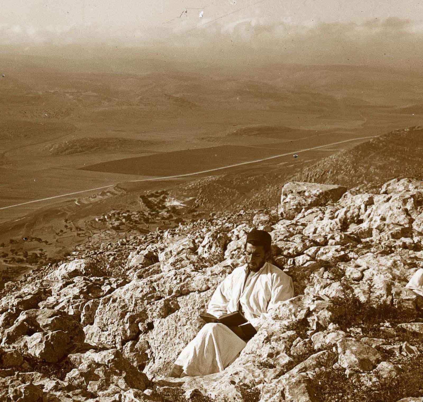 The reputed location of Abraham’s offering of Isaac on Mount Gerizim.