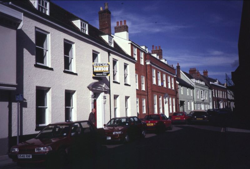 Looking north towards Tacket St at the west side of Foundation St