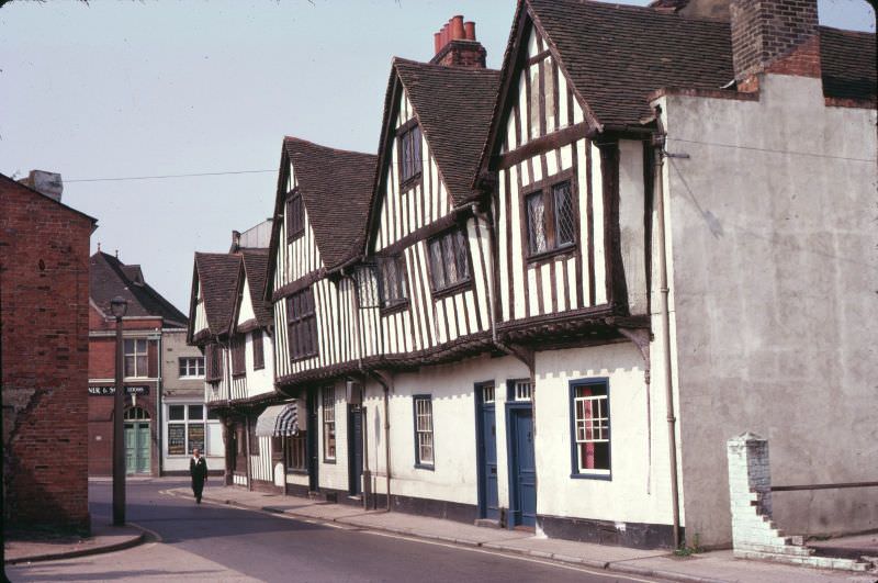 Silent Street looking south towards St Nicholas St at the row of half timbered buildings on the north side