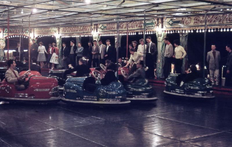 Festival of Britain at the Pleasure Gardens, Battersea Park.