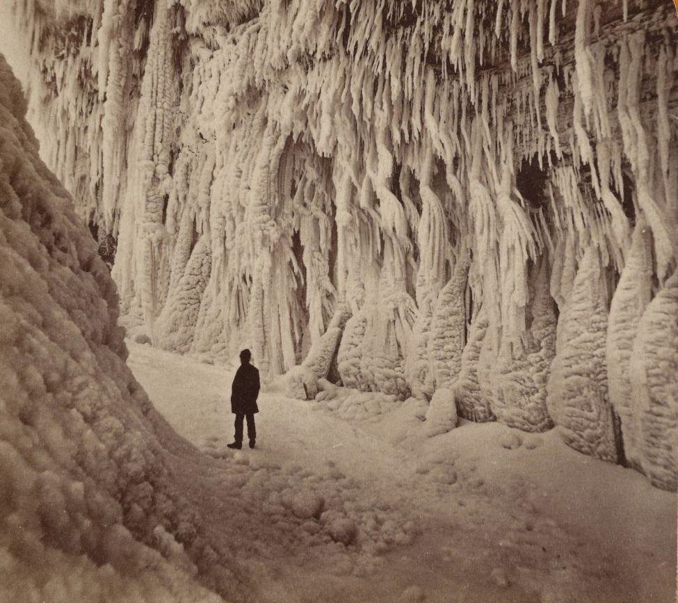 Behind Horseshoe Fall , 1869.