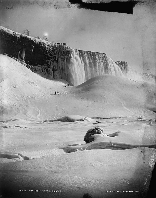 Niagara Falls, 1880.