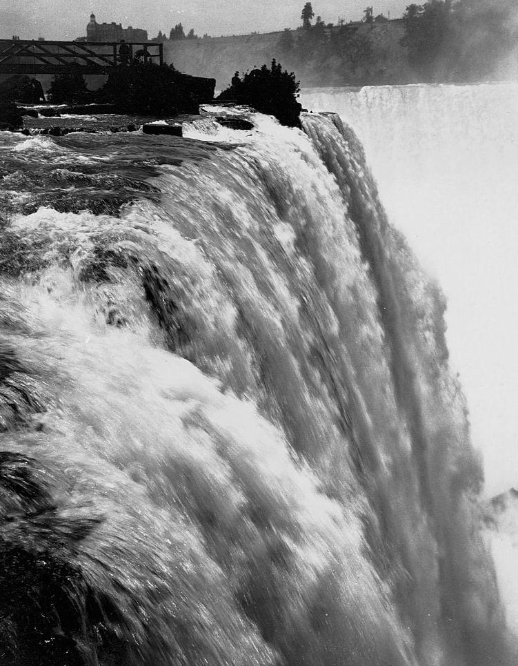 Niagara Falls, 1885.