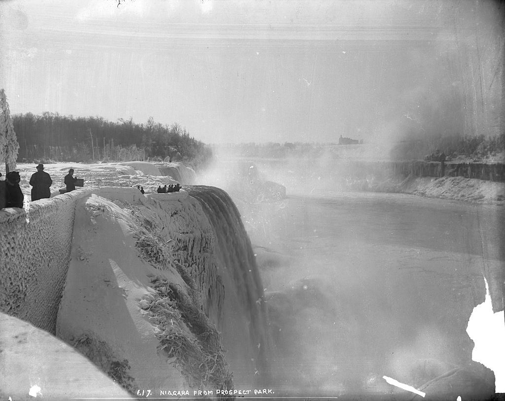 Niagara Falls from Prospect Park, Niagara Falls, New York, 1890s.