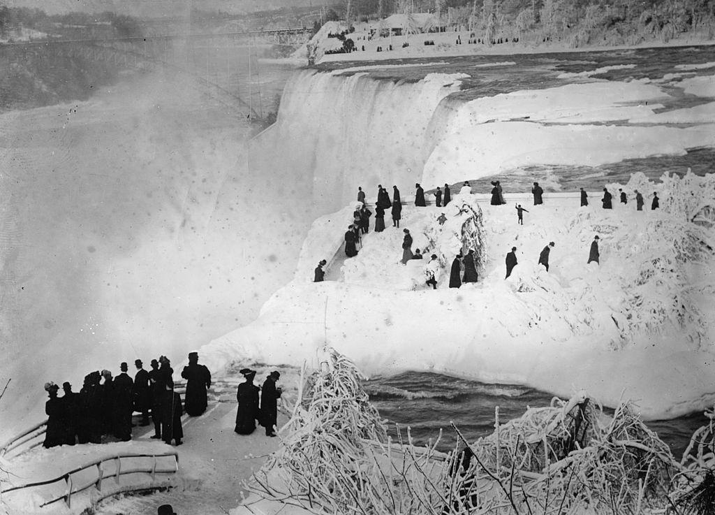 Niagara Falls Freezes Over and is a magnet for citizen explorers and the adventurous, 1912