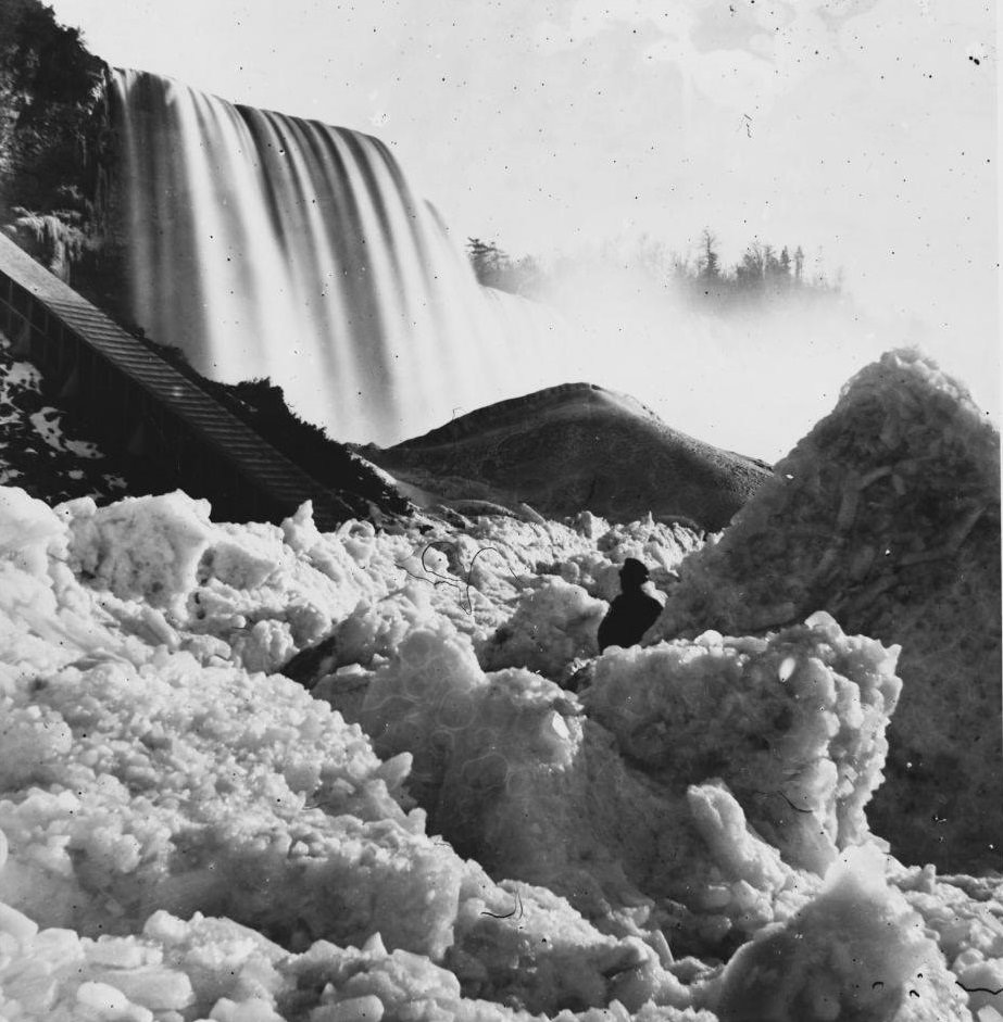 Icebergs at Niagara Falls, 1860s.